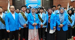 Foto Bersama Pimpinan Fakultas dan Pengurus Ormawa Tahun 2026